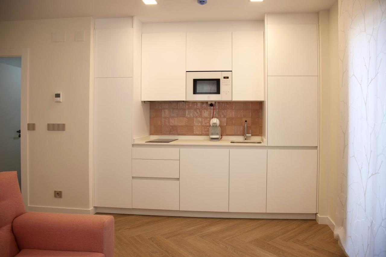 Apartamentos La Quinta Бургос Екстер'єр фото