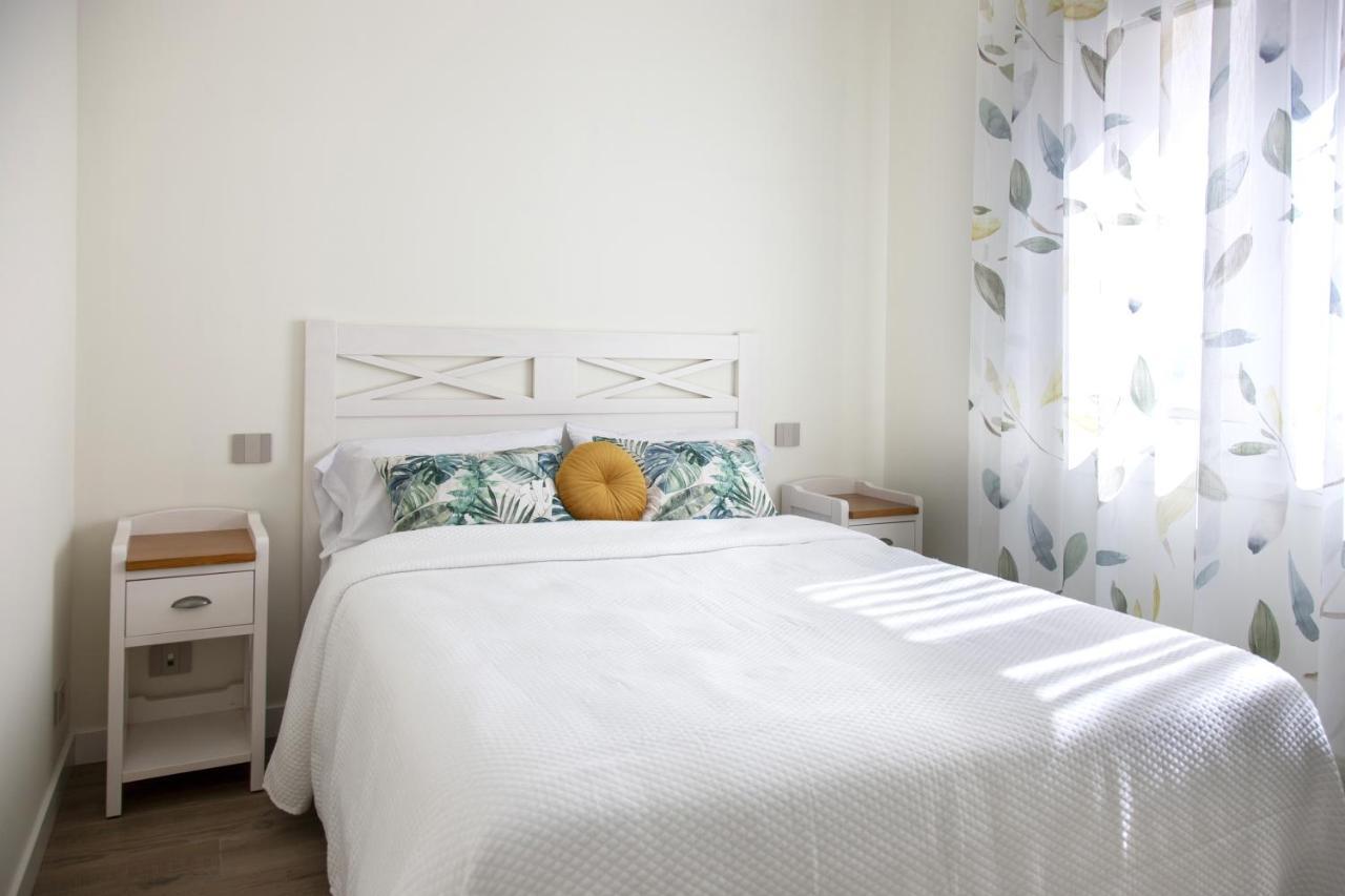 Apartamentos La Quinta Бургос Екстер'єр фото