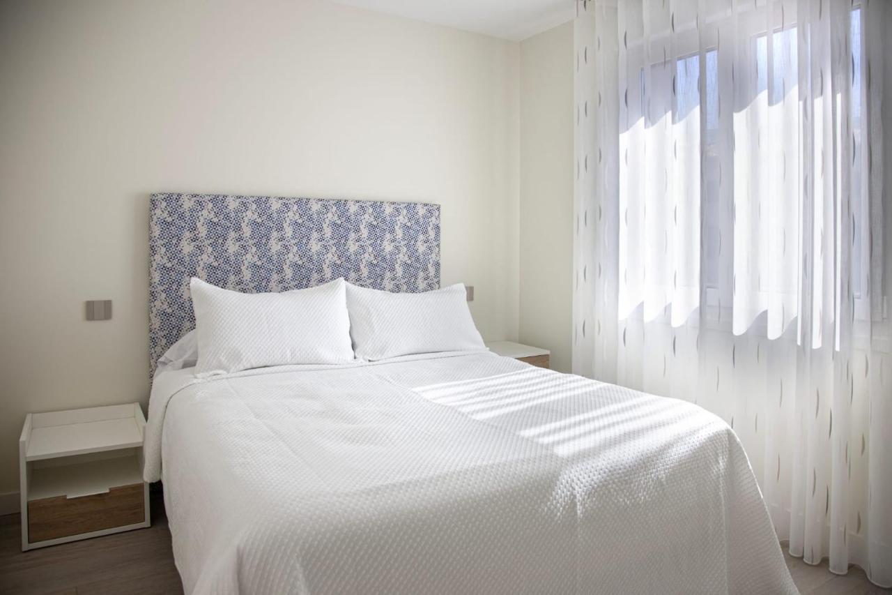 Apartamentos La Quinta Бургос Екстер'єр фото